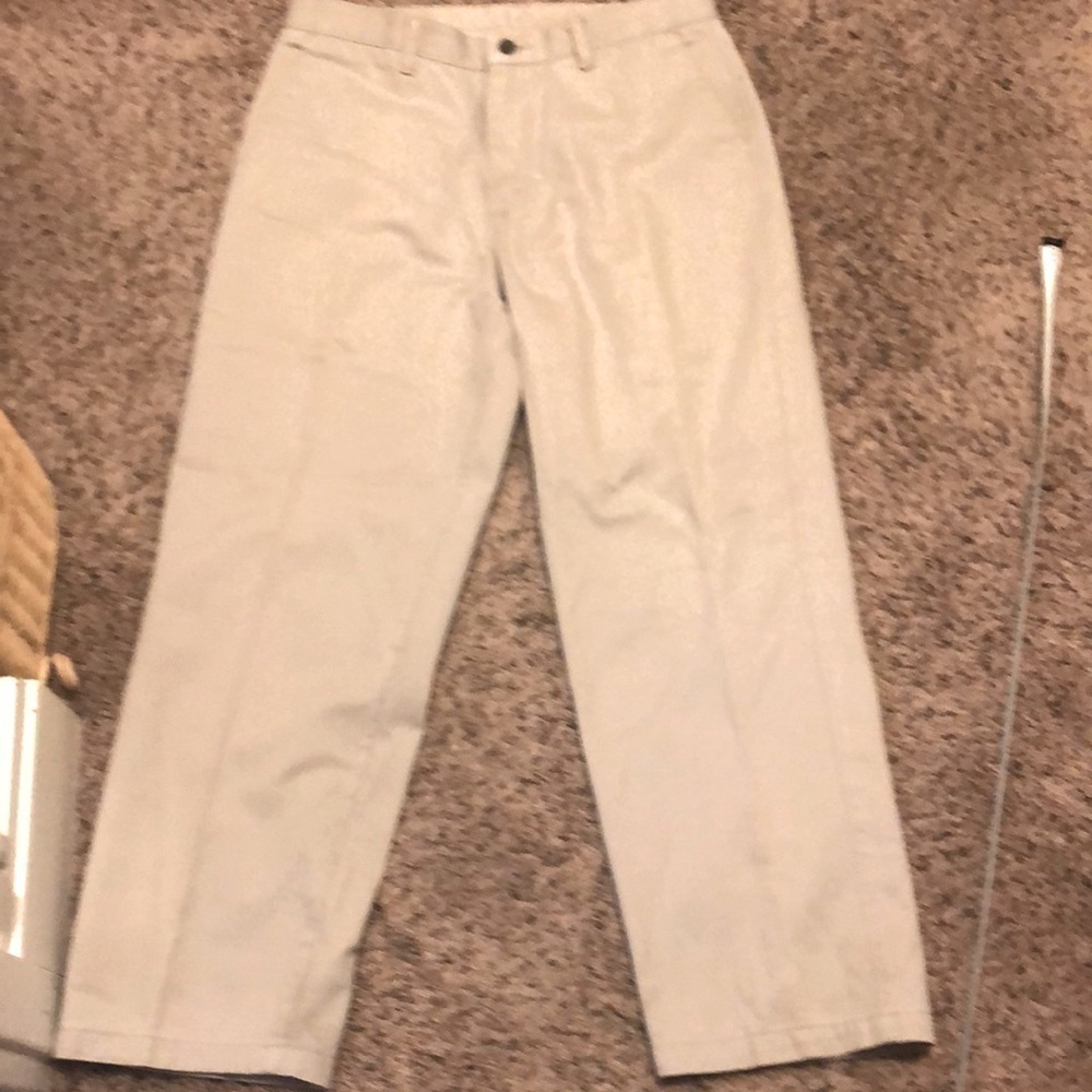Mens Lee Performance Khakis size 33/38 inseam 28 casual  working trousers
